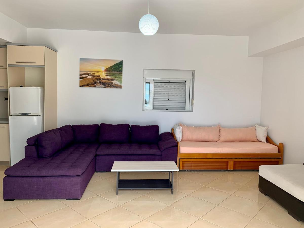 Bardhi Apts Sarandë Esterno foto