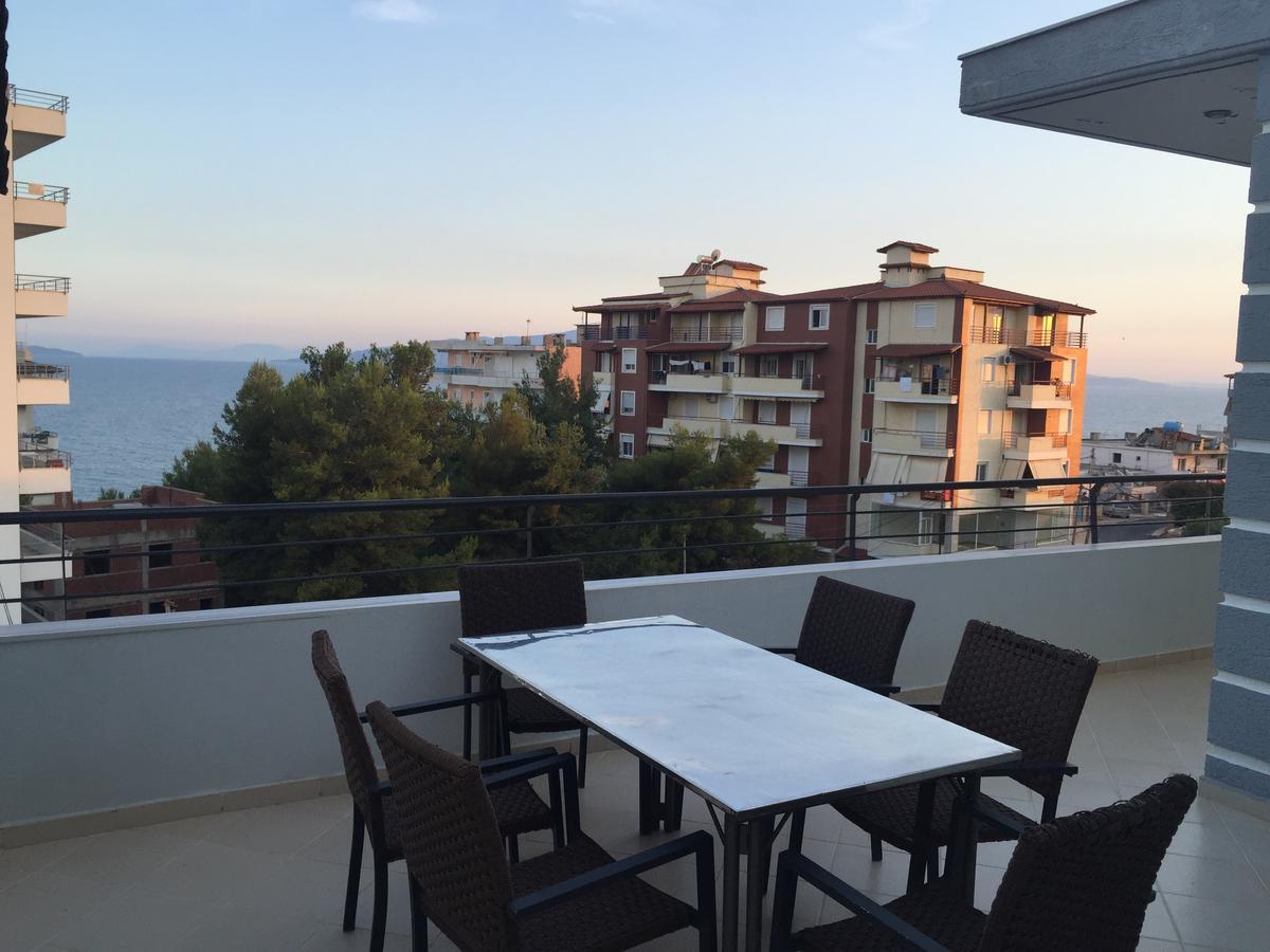 Bardhi Apts Sarandë Esterno foto